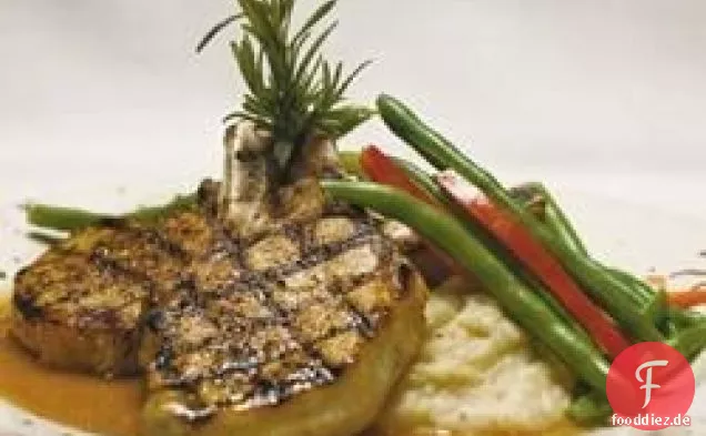 Schweinekoteletts mit Pralinensauce