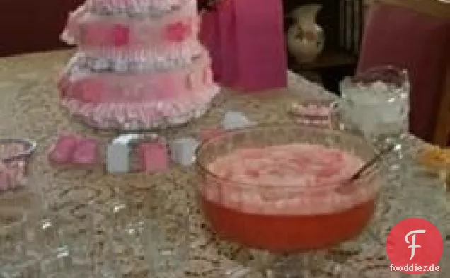 Leckerer rosa Punsch