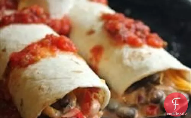 Köstliche Burritos mit schwarzen Bohnen