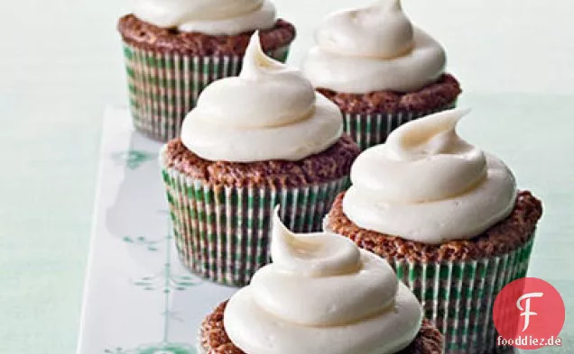 Lachs mit verwelkter Brunnenkresse und Zitronen-Balsamico-Dressing