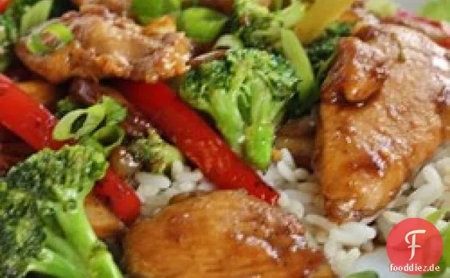 Stir-Fry Huhn und Brokkoli