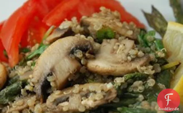 Robins Quinoa mit Pilzen und Spinat
