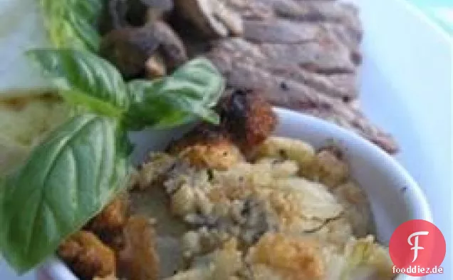 Herzhafter Gorgonzola-Brotpudding