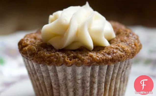 Grundlegende Karotten Cupcakes