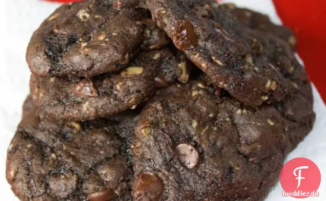 Eine Schüssel Schokolade Haferflocken Cookies