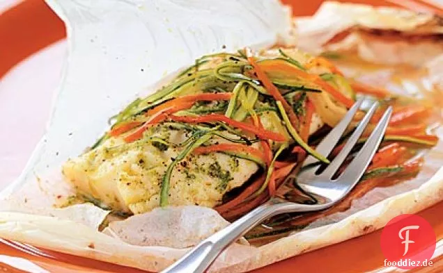 Pergament gebackenes Huhn mit Rucola, Salbei und Rosmarin