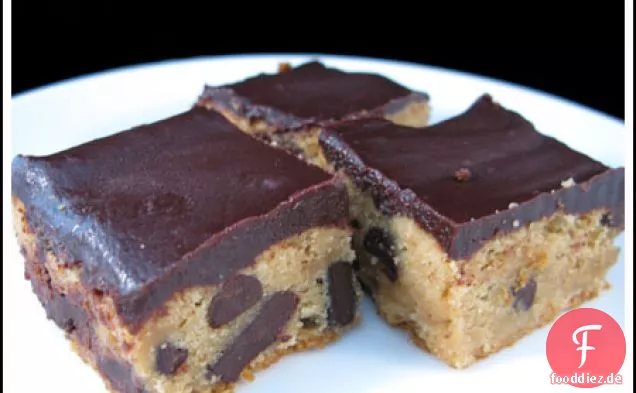 Erdnussbutter Schokolade Chunk Brownies mit Schokolade Ganache