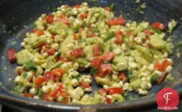 Gesund & lecker: Avocado-Mais-Salsa
