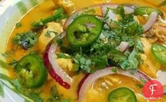 Würzige Hühnchen-Thai-Suppe