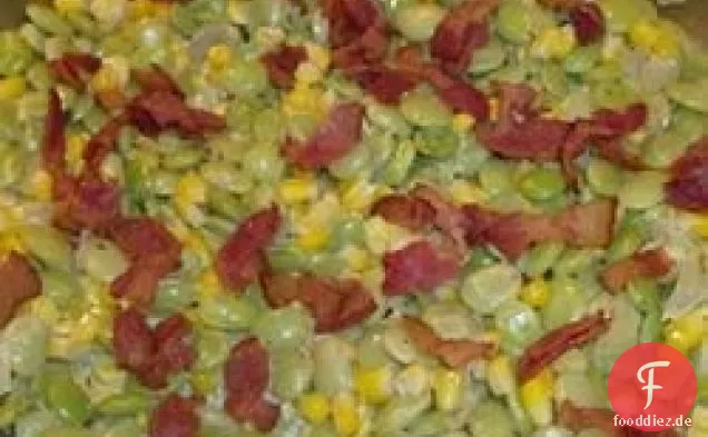 Cremiges Succotash mit Speck, Thymian und Schnittlauch