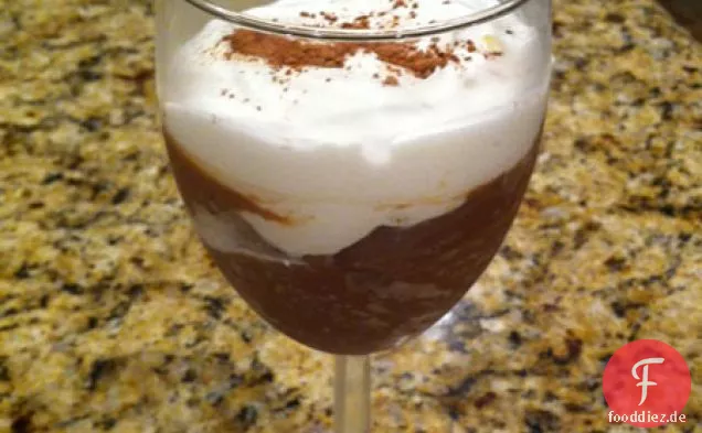 Milch-Schokoladen-Pudding