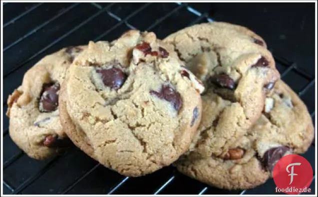 Crunchy Chocolate Chip Cookies - Kleine Charge