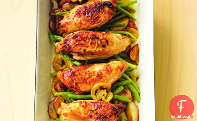 Pan-gebratenes Huhn mit Zitronen-Knoblauch-grünen Bohnen