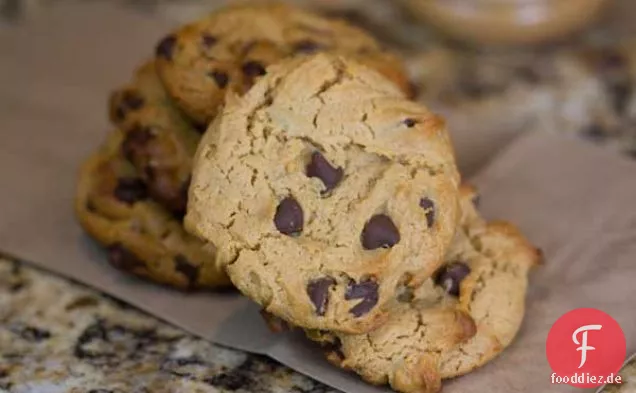 Chocolate Chip Peanut Butter Dinkel-Cookies — Vegan und Einfach!