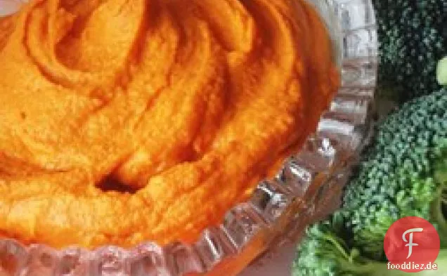 Gewürzte süße geröstete rote Paprika Hummus