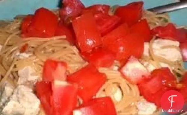 Italienisches Huhn Fliege Pasta