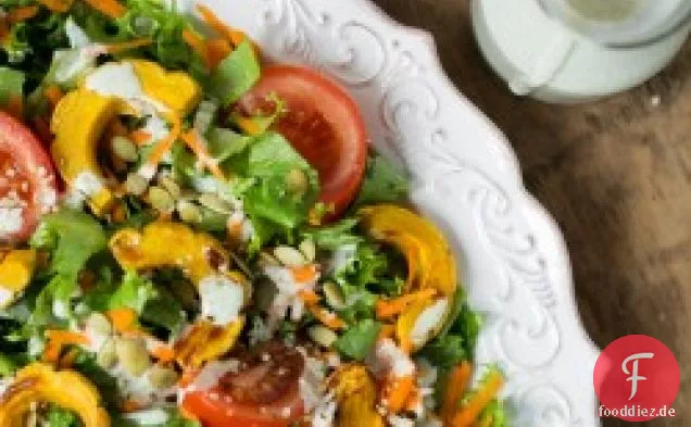 Ultra Cremig Hanf-Salat-Dressing + Salat