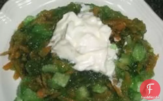 Zitronen-Limetten-Gemüsesalat