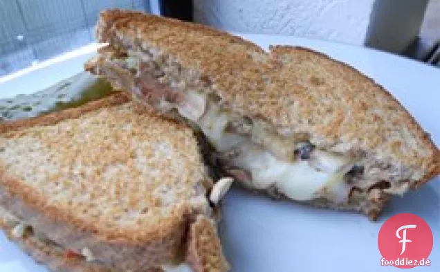 Heißes Portobello-Pilz-Sandwich
