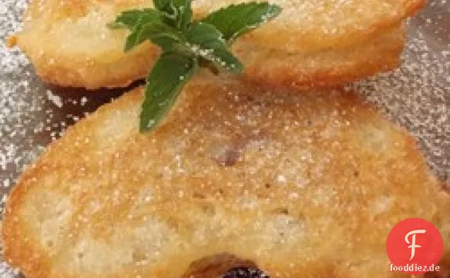 Fried PB&J Pinchy Torten