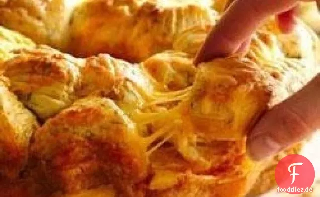 Grands!® Cheesy Herb Affe-Brot