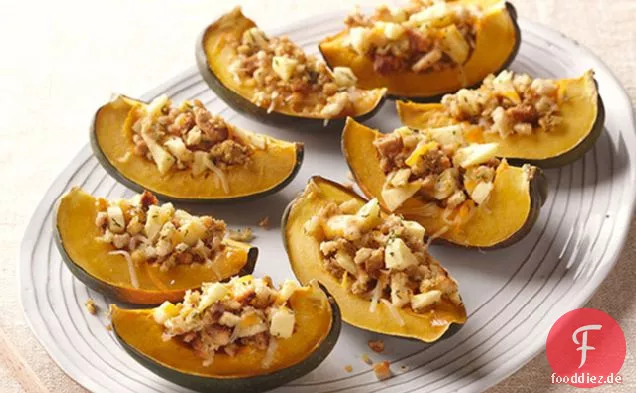 Eichel Squash mit Apfelfüllung