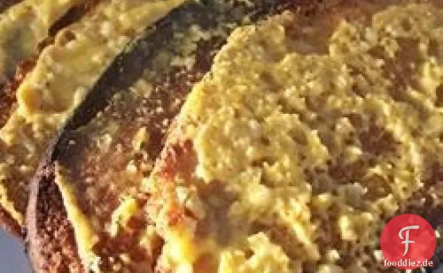 Unglaublich gegrilltes Knoblauchbrot