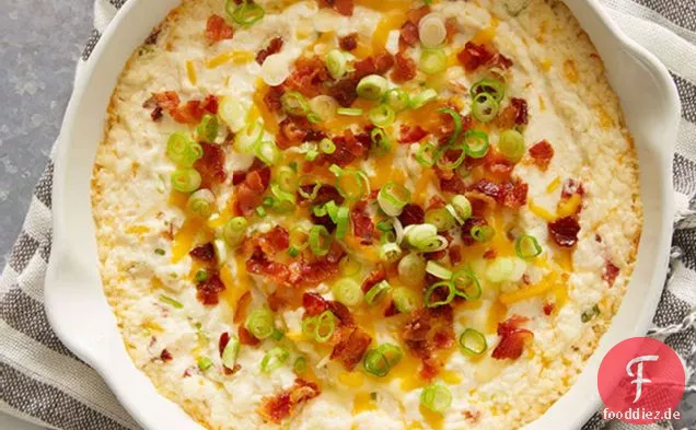 Heißer käsiger Speck Dip