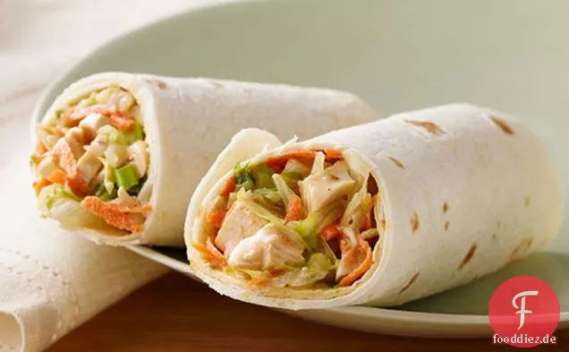 Knusprige asiatische Hühnchen Wraps