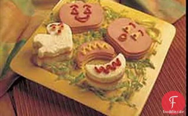 BOOlogna Snackers