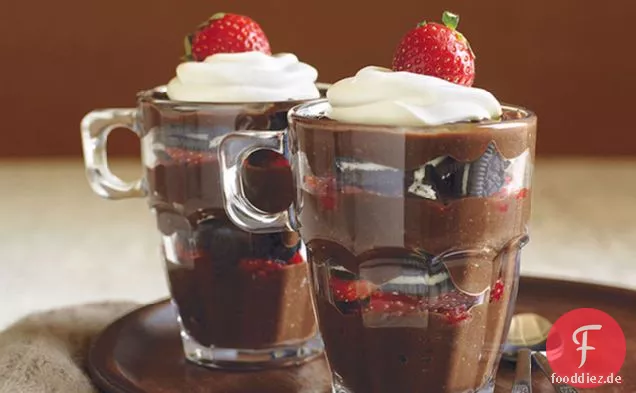 Schokoladen-, Erdbeer- und Keksparfaits