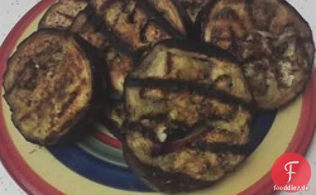 Marinierte gegrillte Auberginen