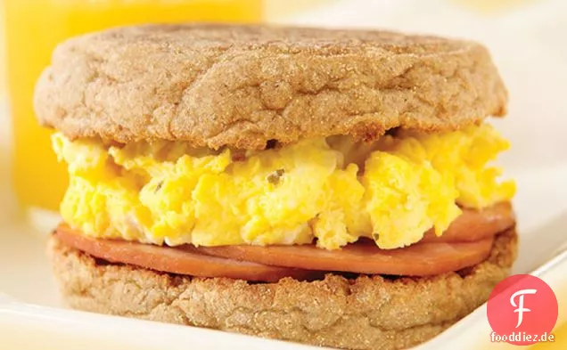 Kanadisches Bacon & Egg Sandwich