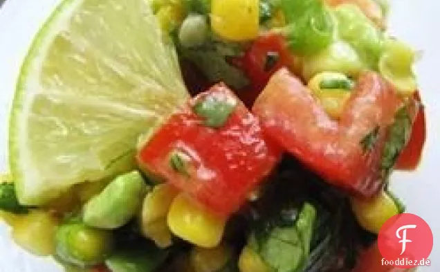 Mais-Avocado-Salat mit Limetten-Dressing