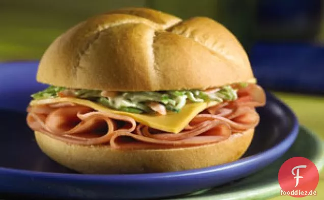 Sassy Schinken Und Dijon-Krautsalat Sandwich -