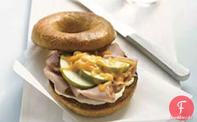 Schinken & Apfel Bagel Sandwich