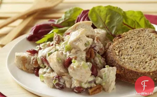 Warmer Hähnchen-Pekannuss-Salat