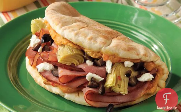 Griechisches Fladenbrot-Sandwich