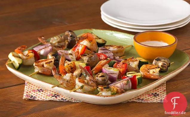 Pikante Garnelen und Gemüse Kabobs
