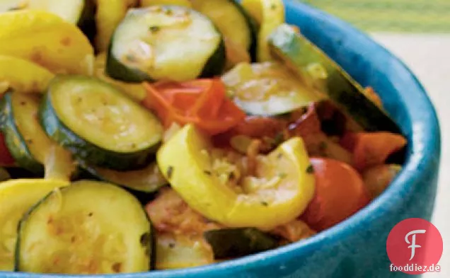 Sautierter Kürbis und Tomaten