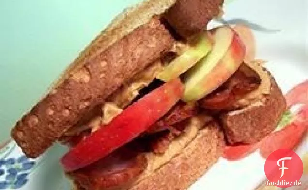 Erdnussbutter-, Speck- und Apfelsandwiches