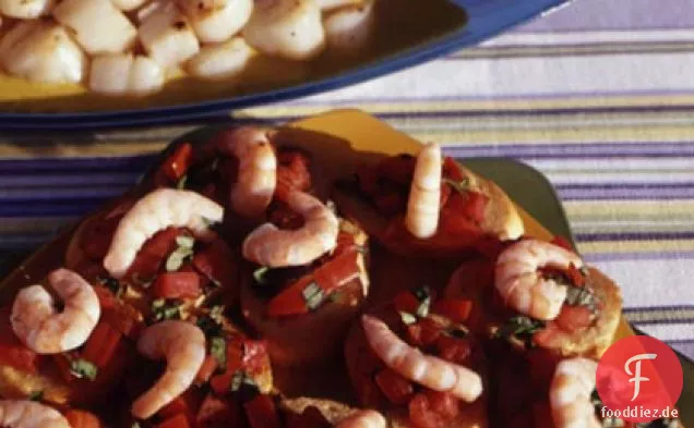 Shrimp Bruschetta mit Tomaten und basilikum