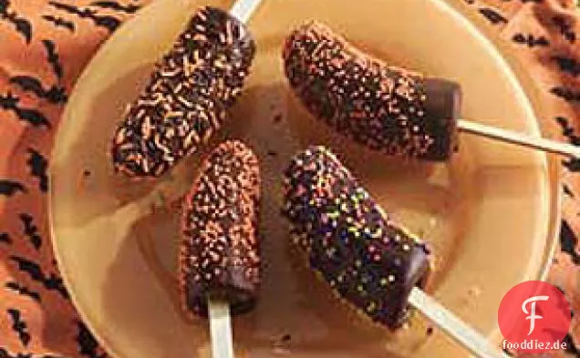 Trick-or-Treat Banana Pops