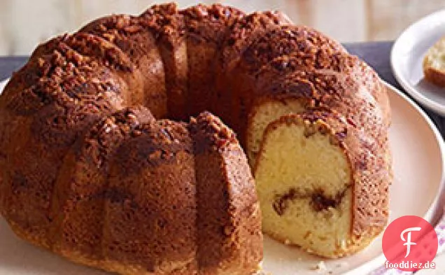 Feuchte saure Sahne Kaffeekuchen
