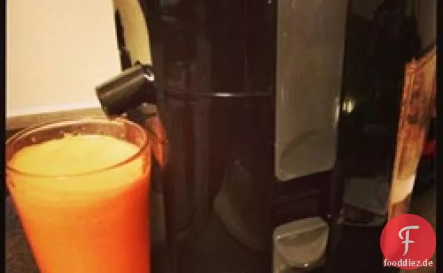 Karotten- und Orangensaft