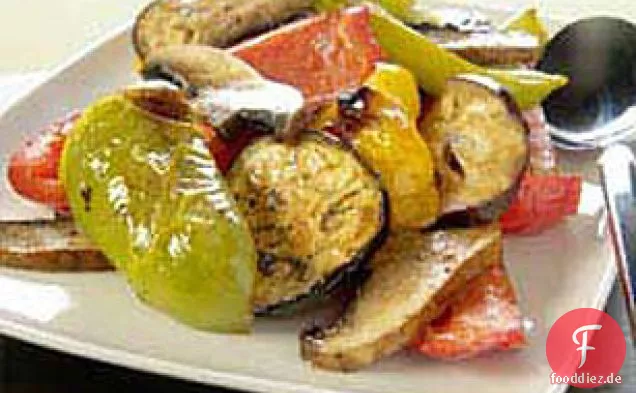 Pfeffer-, Pilz- und Auberginensalat