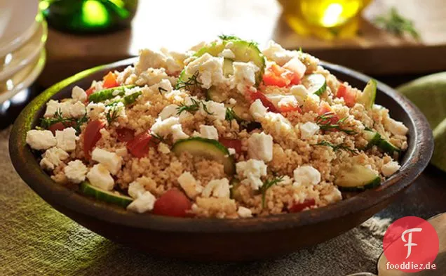 Couscous-Salat nach griechischer Art