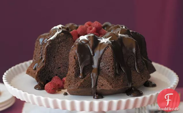 Dreifacher Schokoladenkuchen