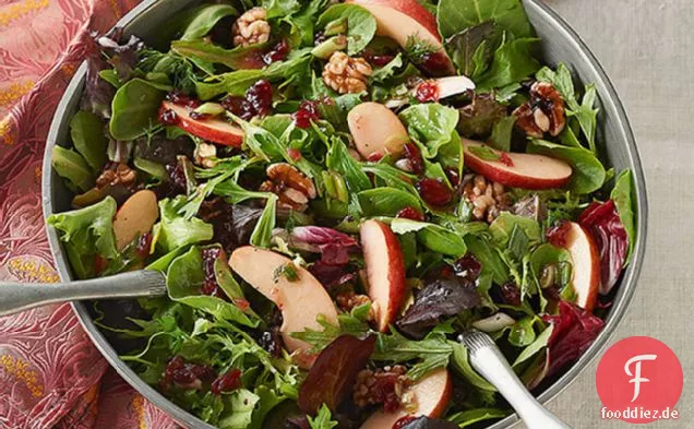 Apfel-Cranberry-Salat Toss