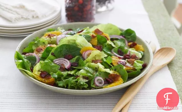 Zitrussalat mit Speck & roten Zwiebeln